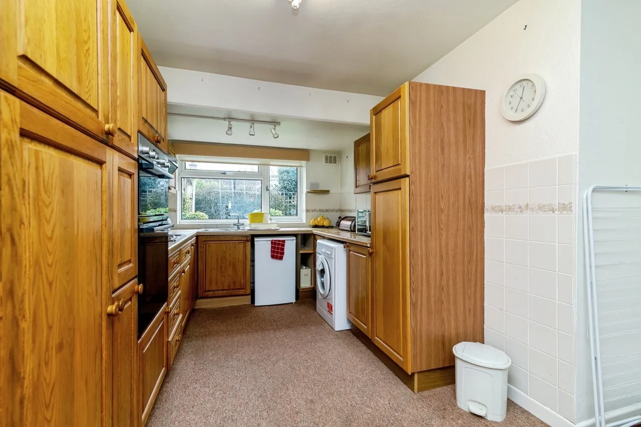 Raymond Drive, Bingham, NG13, photo 5