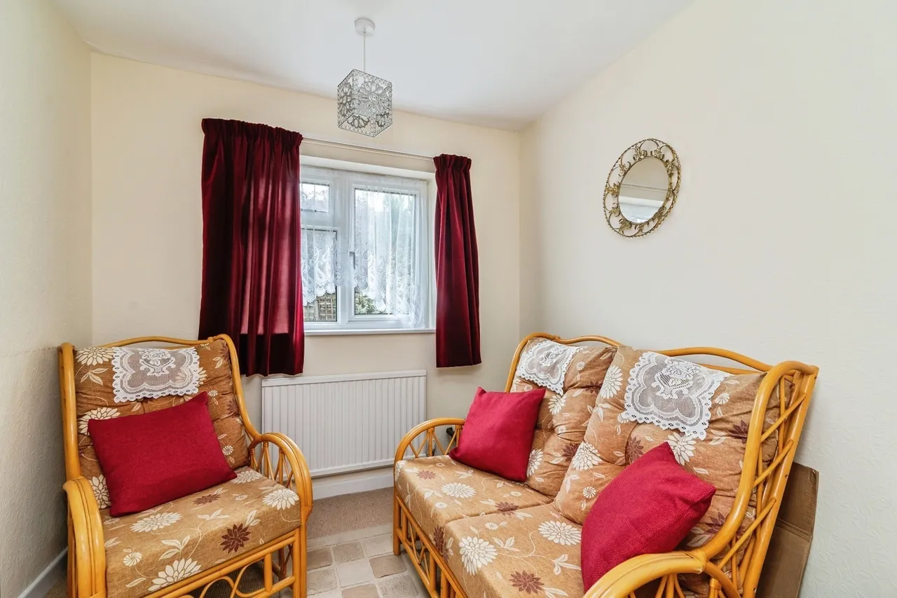 Raymond Drive, Bingham, NG13, photo 8