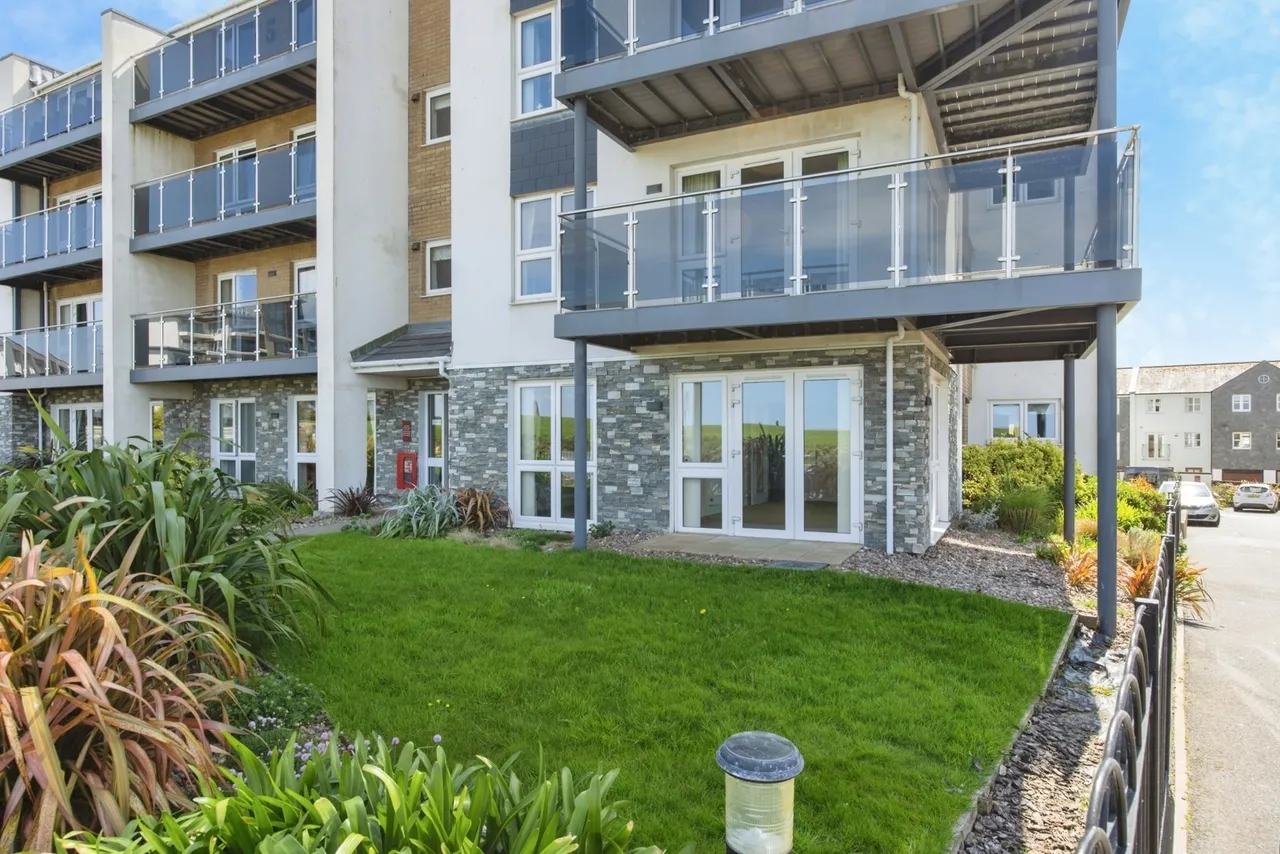 Narrowcliff, Newquay, TR7, photo 2