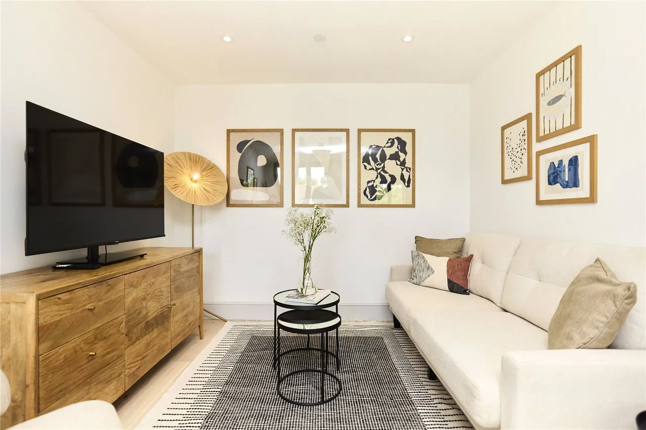 Station Road, London, SW19, photo 8