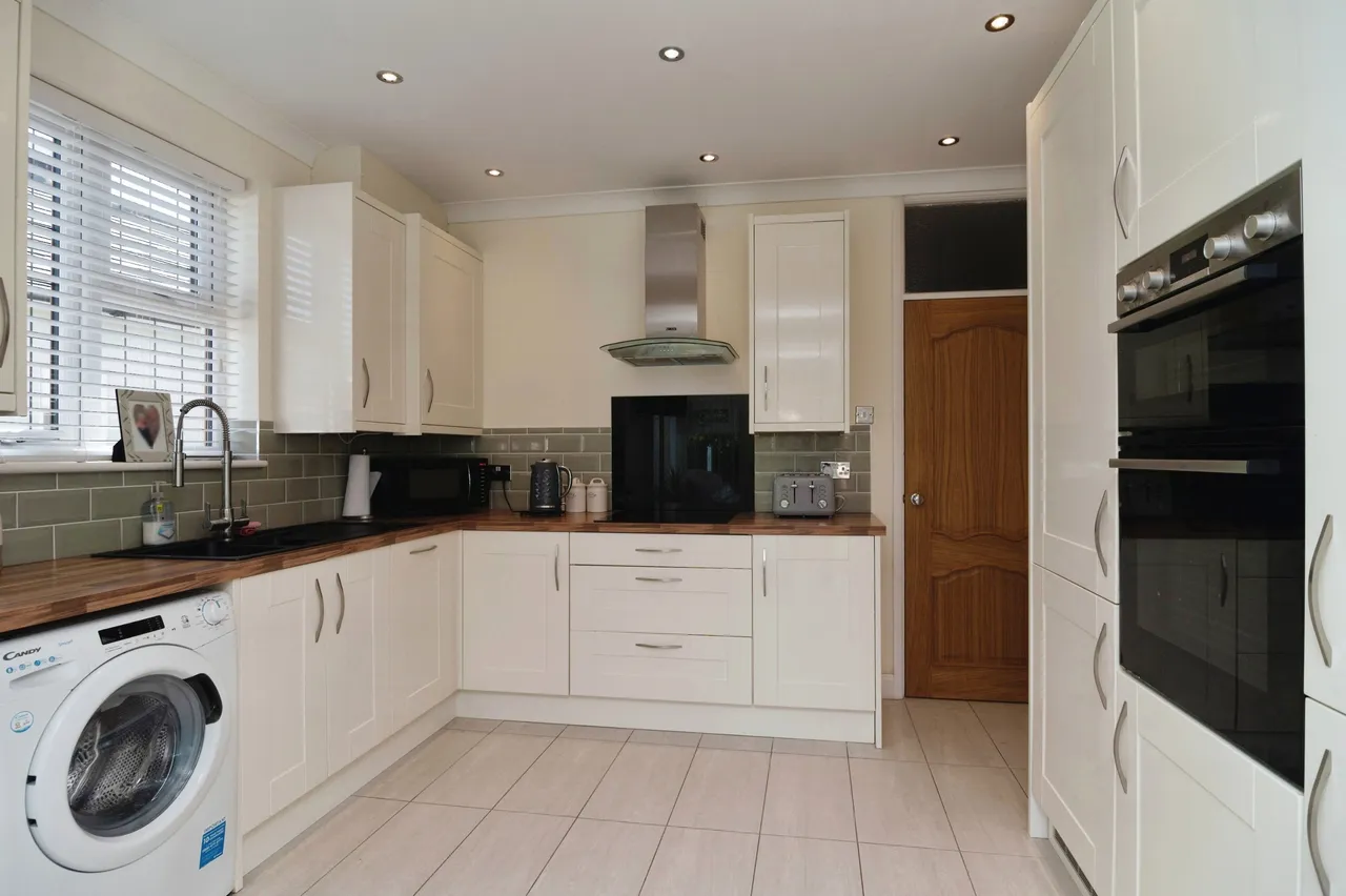 Walsingham Road, Southend-On-Sea, photo 5