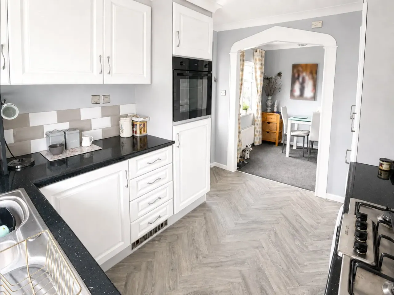 Oak Tree Close, Oak Tree Lane, Eastbourne, East Sussex, BN23, photo 10