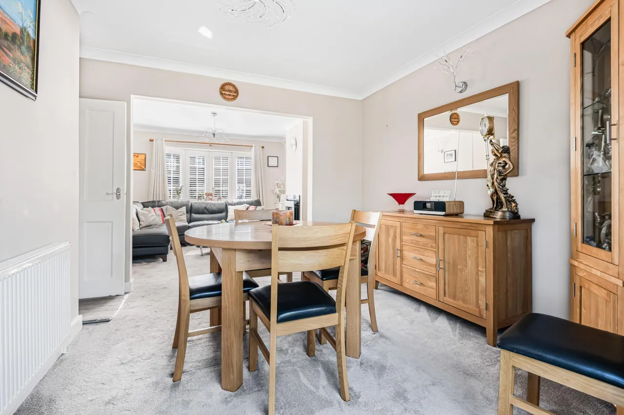 Coombes Road, London Colney, AL2, photo 8