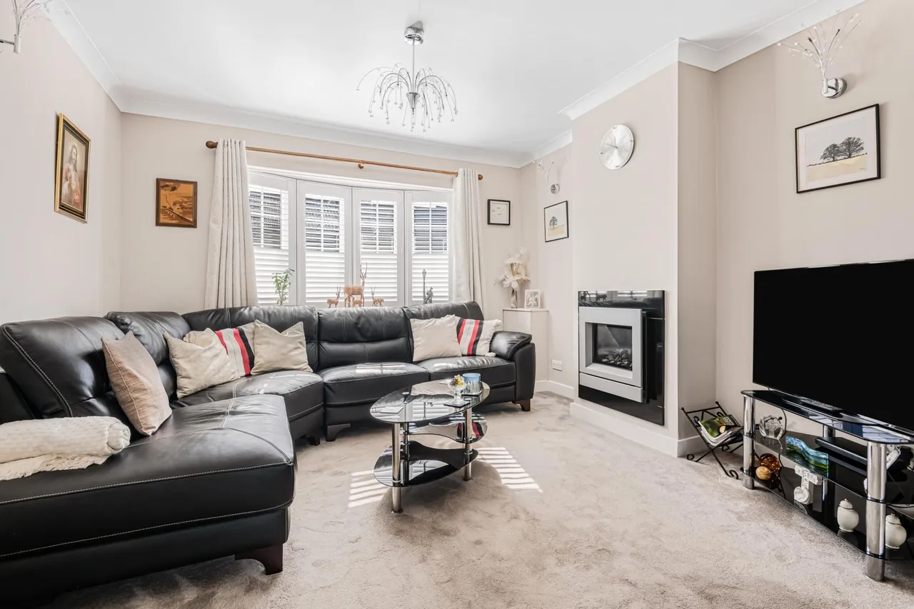 Coombes Road, London Colney, AL2, photo 5