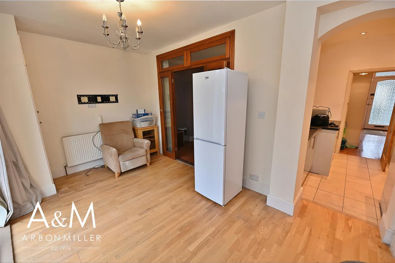 St Edmunds Road, Ilford, IG1, photo 8