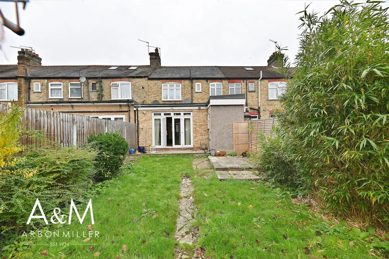 St Edmunds Road, Ilford, IG1, photo 16