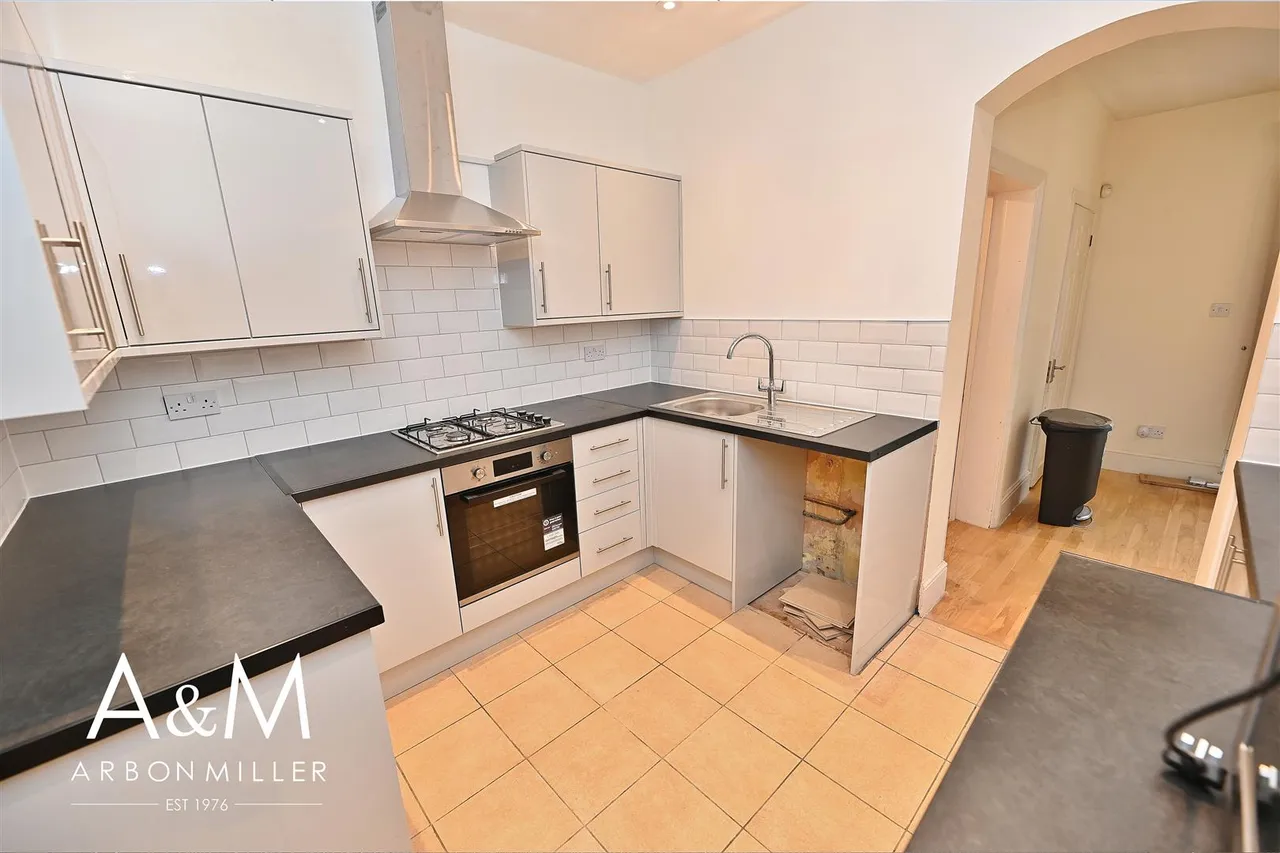 St Edmunds Road, Ilford, IG1, photo 3