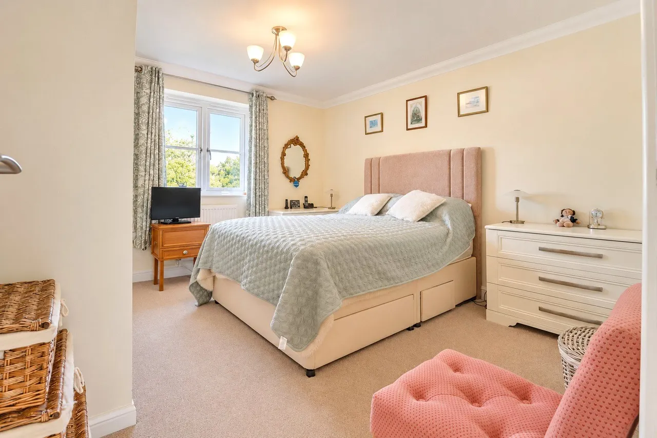 Kingdons Court, South Molton, EX36, photo 6