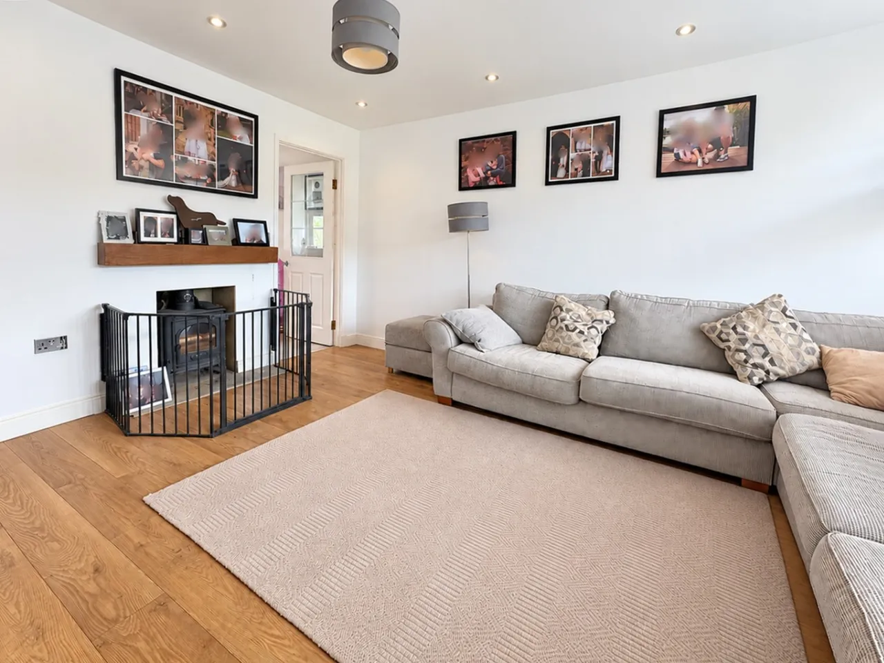 Russell Drive, Ampthill, photo 5