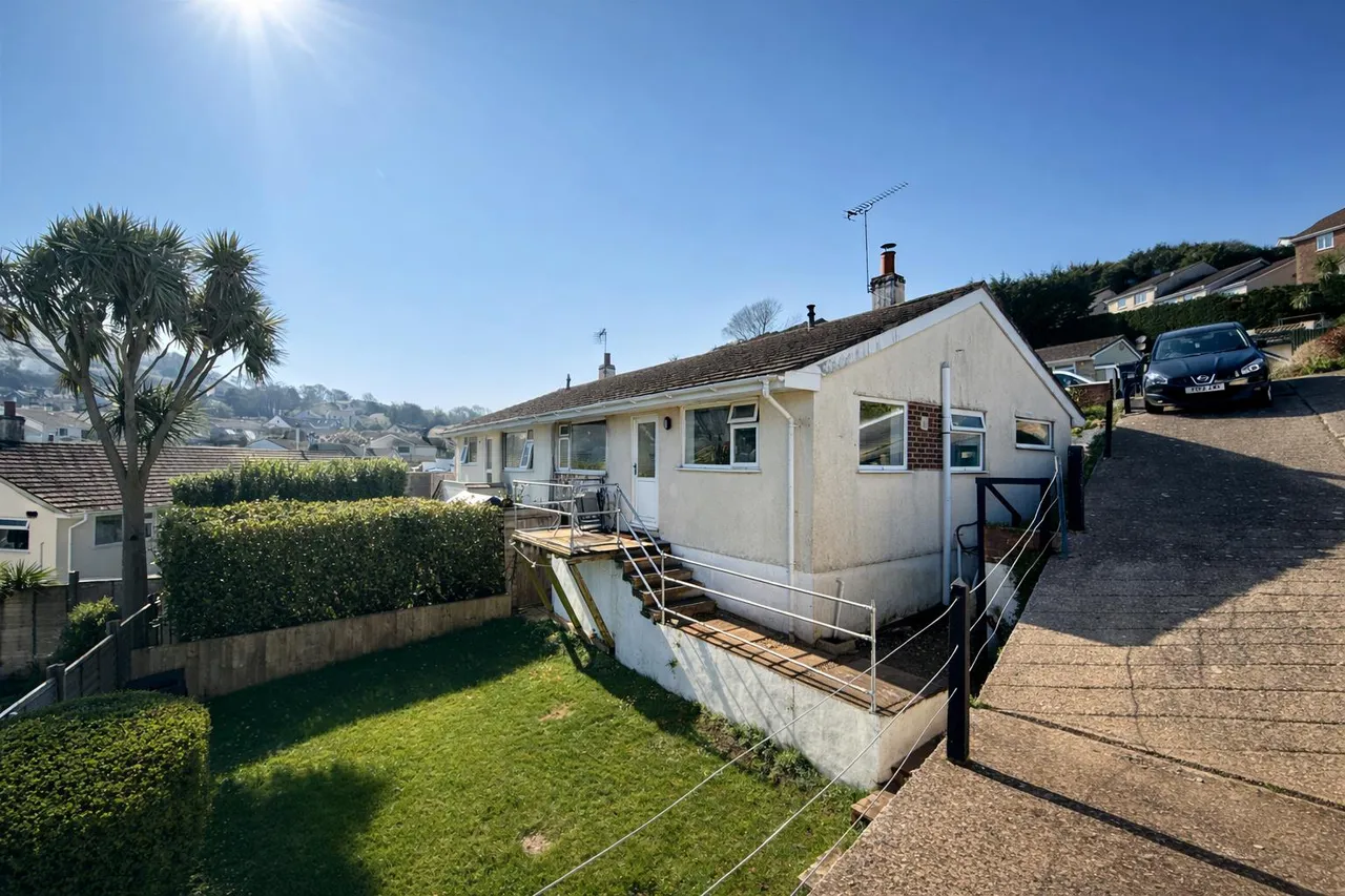 Cedar Way, Brixham, photo 9
