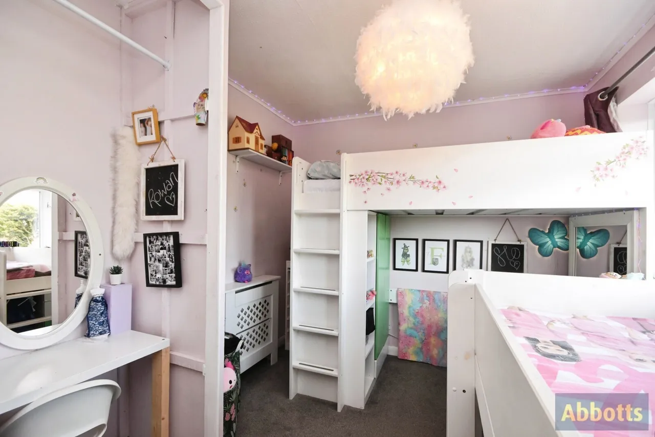 Derwent Avenue, Rayleigh, Essex, SS6, photo 15