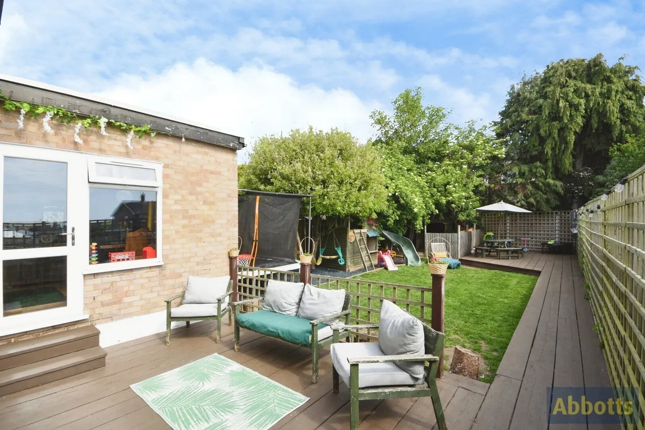 Derwent Avenue, Rayleigh, Essex, SS6, photo 18
