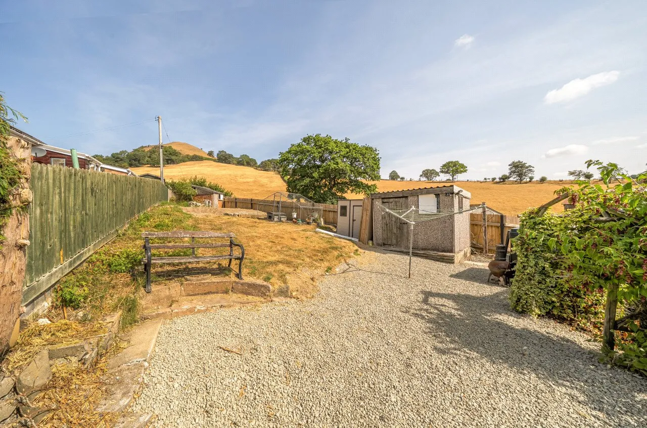 Llanfaredd, Builth Wells, Powys, LD2 3TD, photo 16