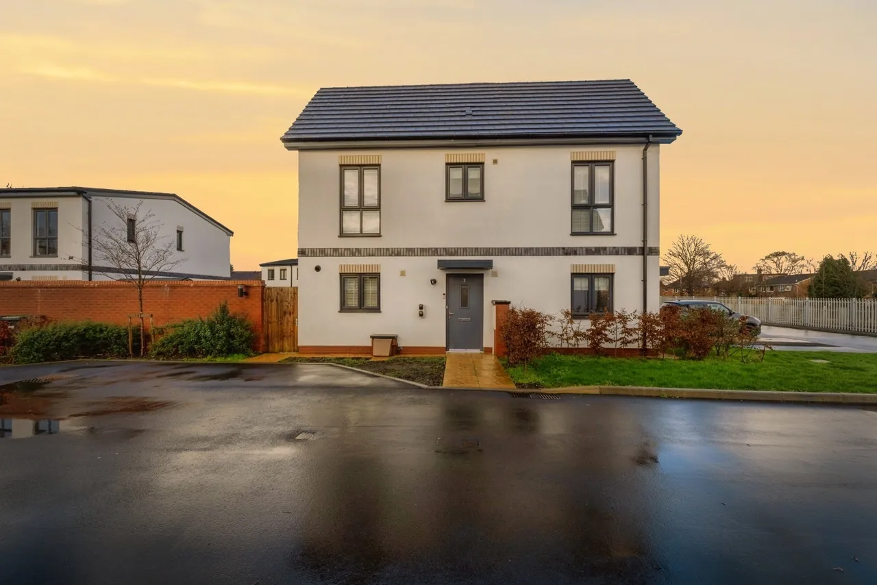 2 bed house for sale — Railcar Close, Beeston, Nottingham, Nottinghamshire, NG9