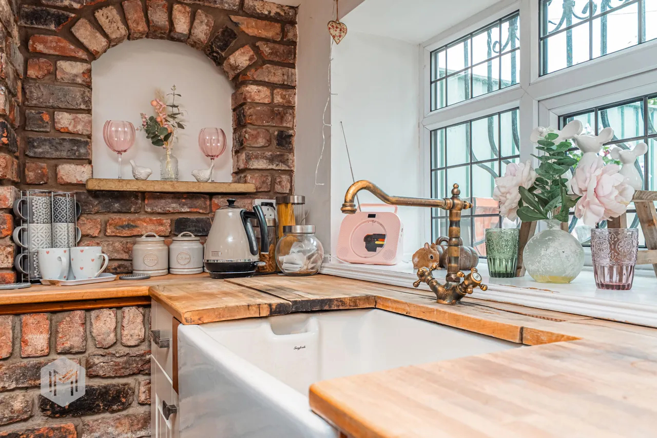 Lea Gate, Bolton, BL2 4BQ, photo 8