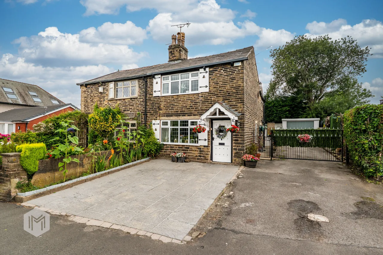 2 bed house for sale — Lea Gate, Bolton, BL2 4BQ