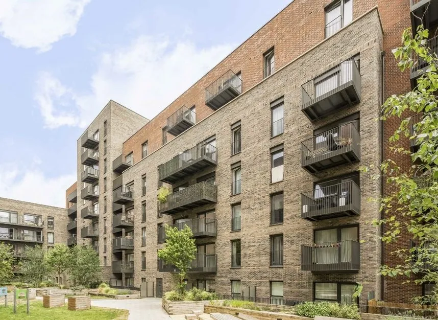 1 bed flat for sale — Ron Leighton Way, East Ham, E6