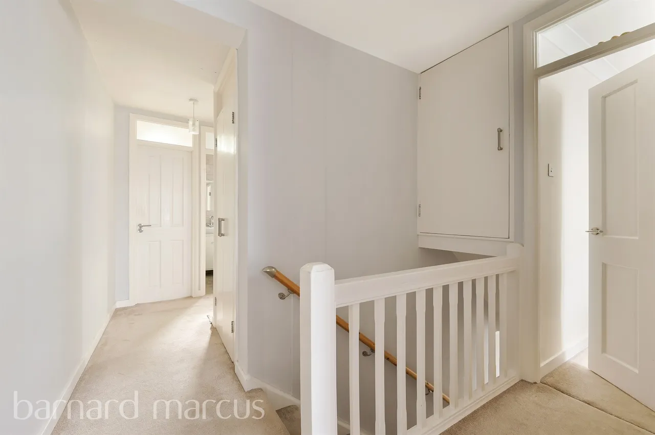Gressenhall Road, London, SW18, photo 11