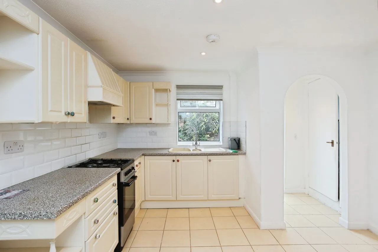 Lodge Road, Tonbridge, TN9, photo 13