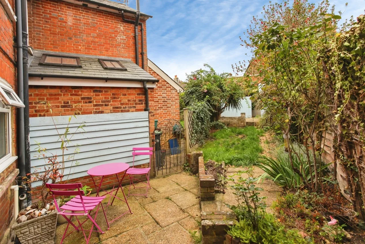 Lodge Road, Tonbridge, TN9, photo 14