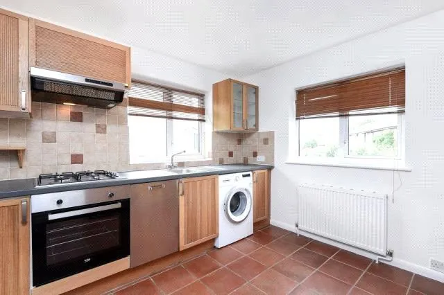 Cyprus Road, London, N3, photo 4