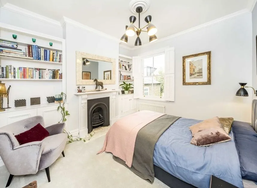 Honeywell Road, Between The Commons, SW11, photo 6