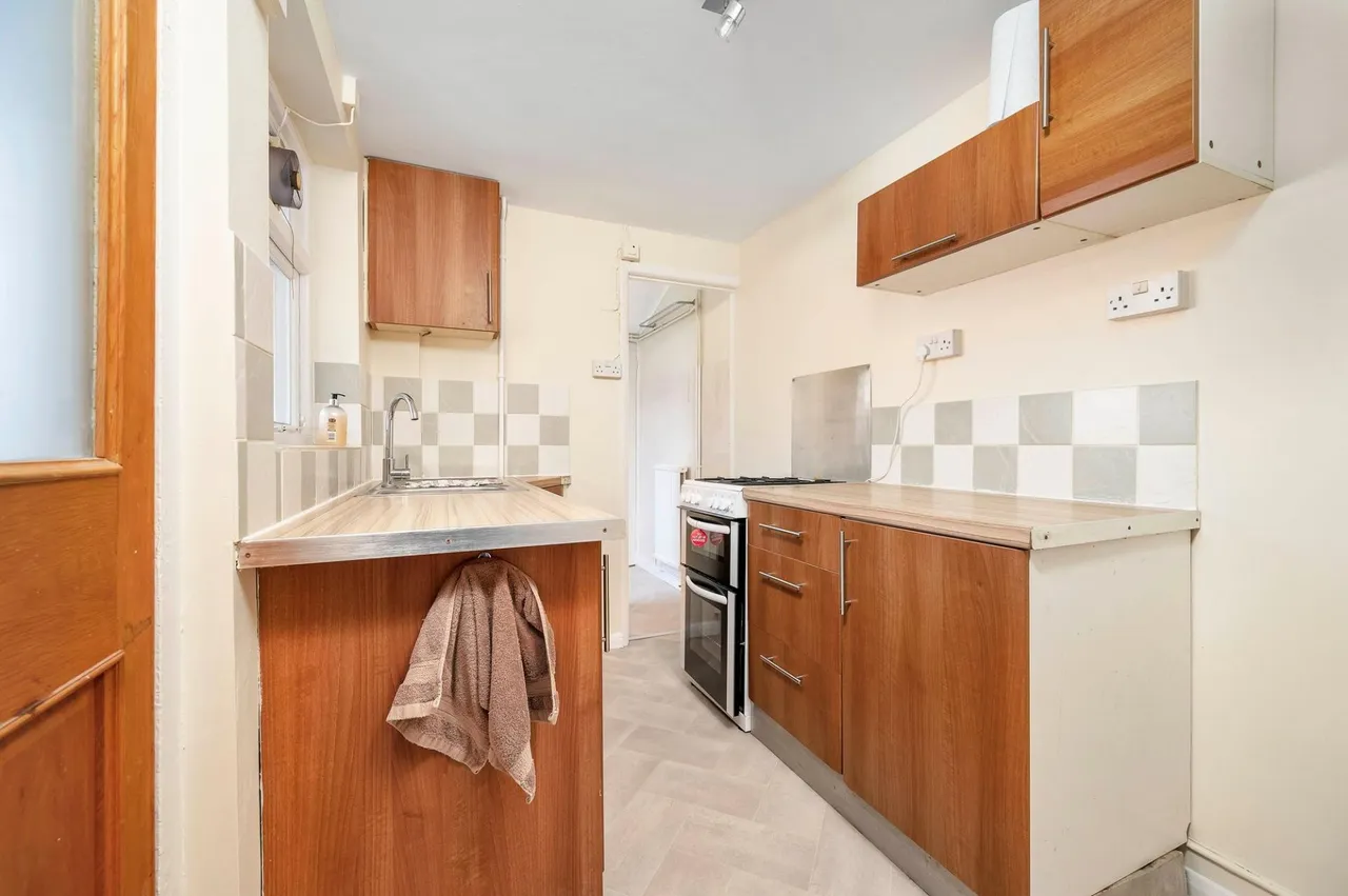 Victoria Place, Bourne, PE10, photo 4