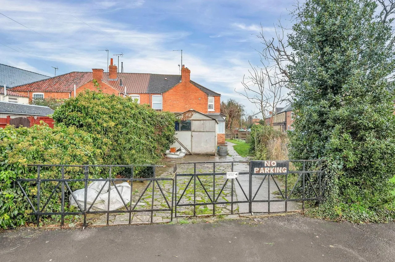 Victoria Place, Bourne, PE10, photo 17