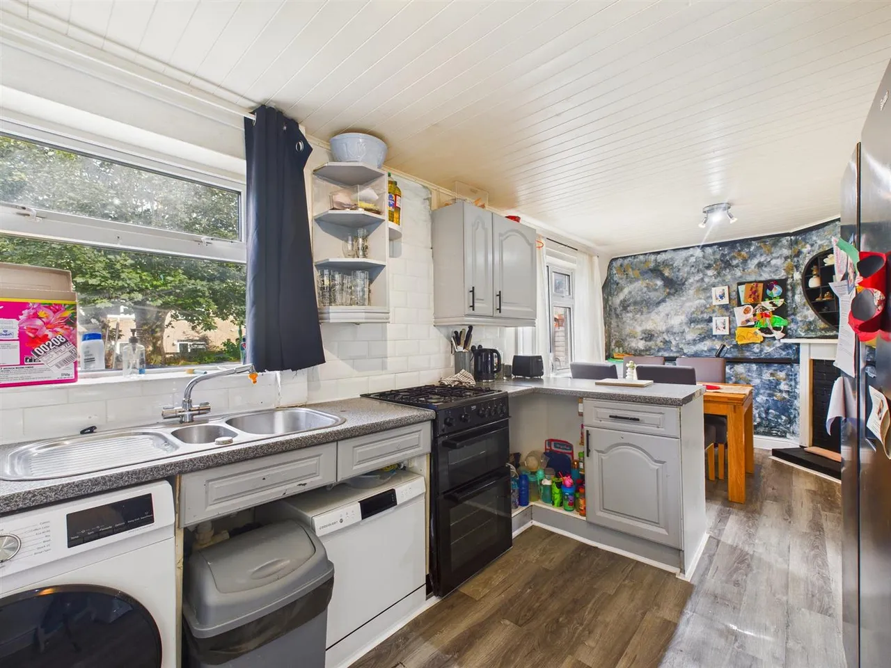 Alport Avenue, Buxton, photo 11