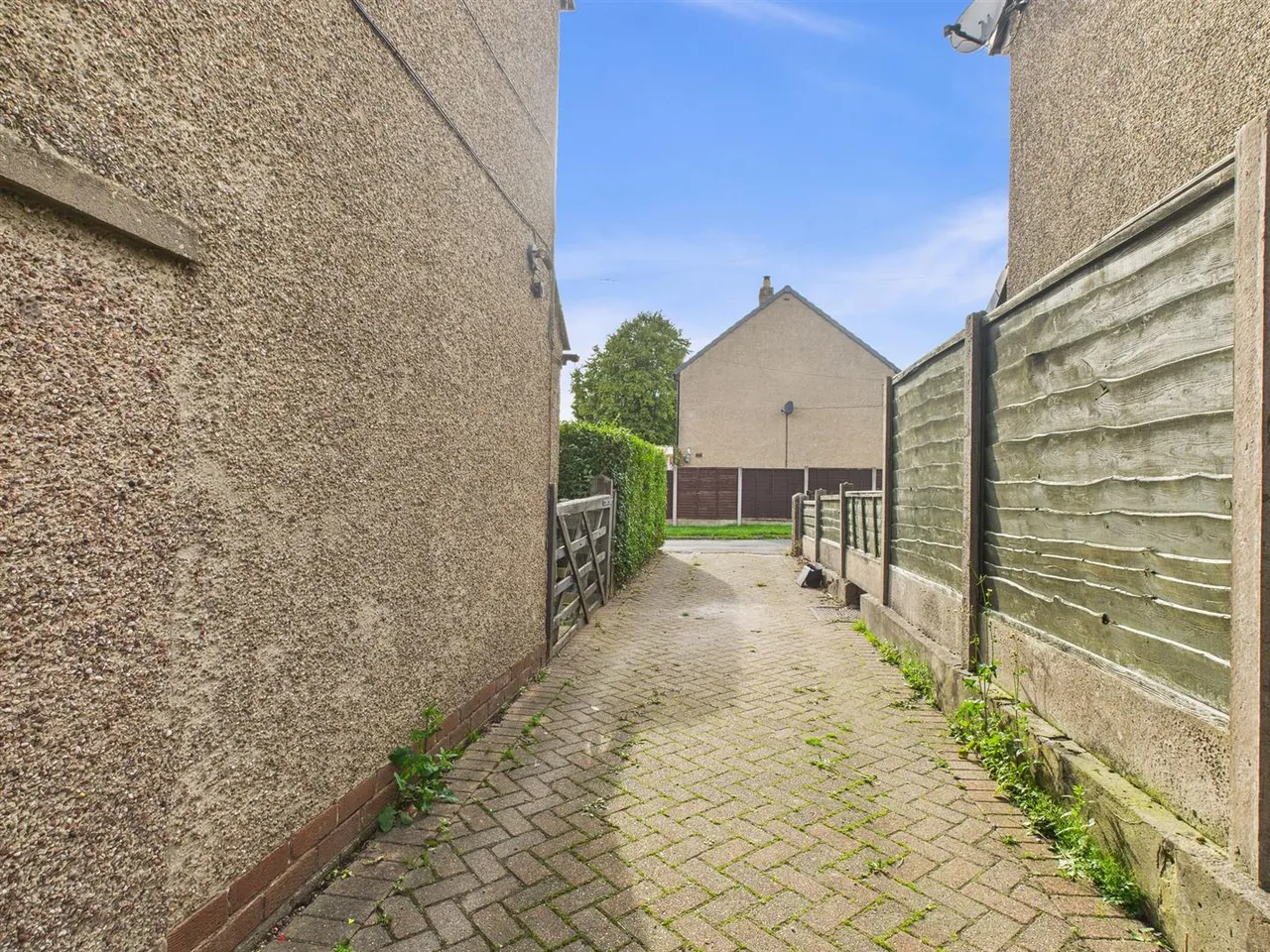 Alport Avenue, Buxton, photo 14