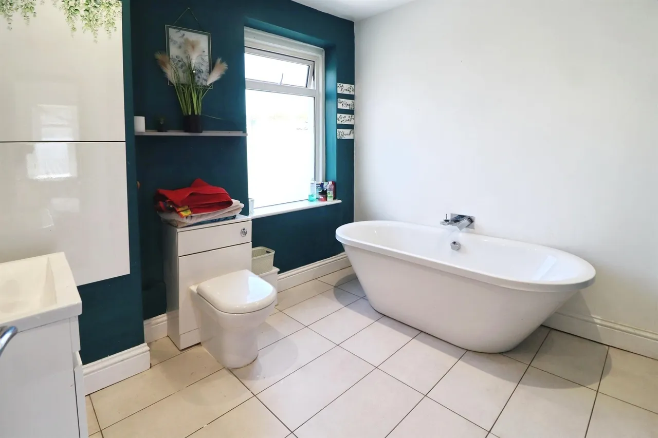 Craddock Street, Cardiff, CF11, photo 17