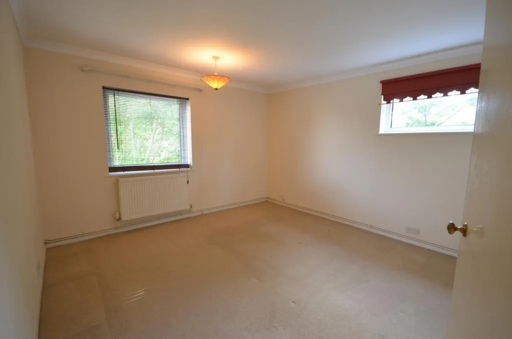 Grandfield Avenue, Watford, photo 6