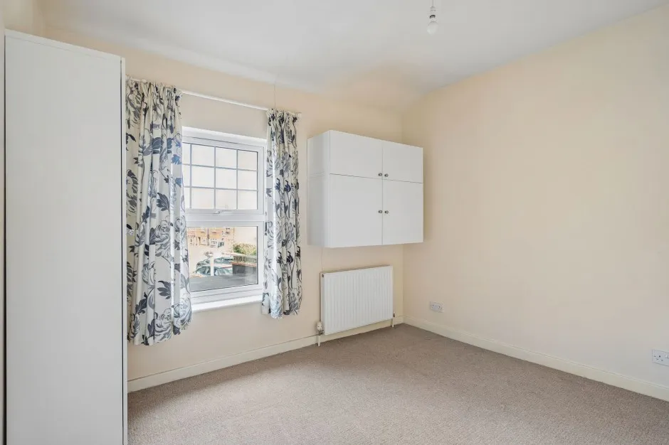 Chiltern View Road, Uxbridge, UB8, photo 5