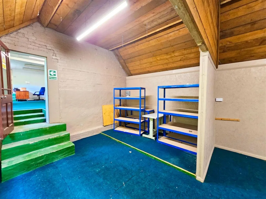 New Barn Farm, Coton Park, DE12, photo 18