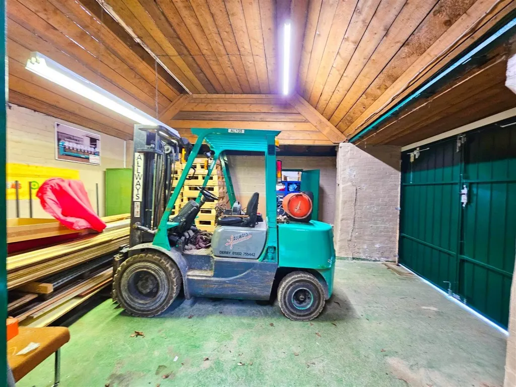 New Barn Farm, Coton Park, DE12, photo 14
