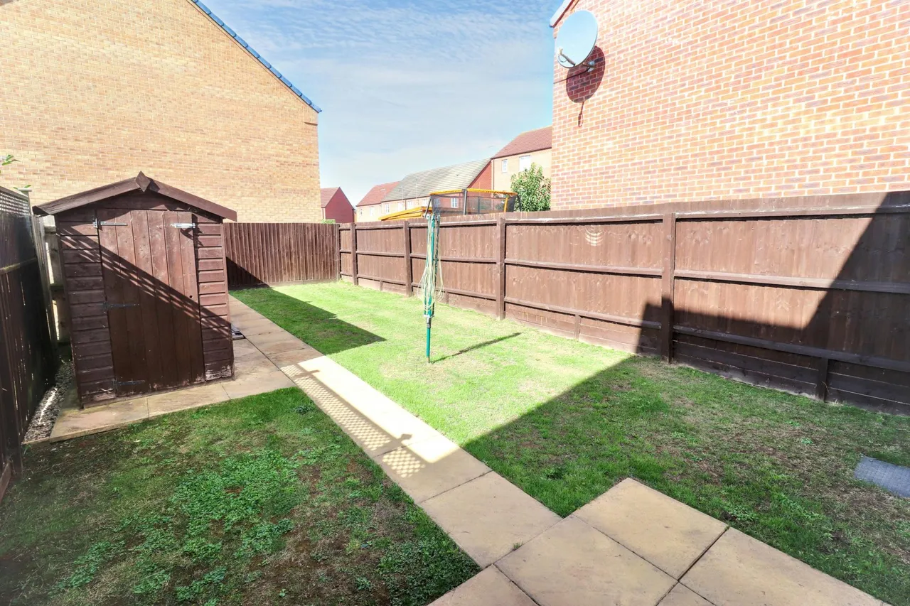 Saltern Drive, Spalding, PE11, photo 10