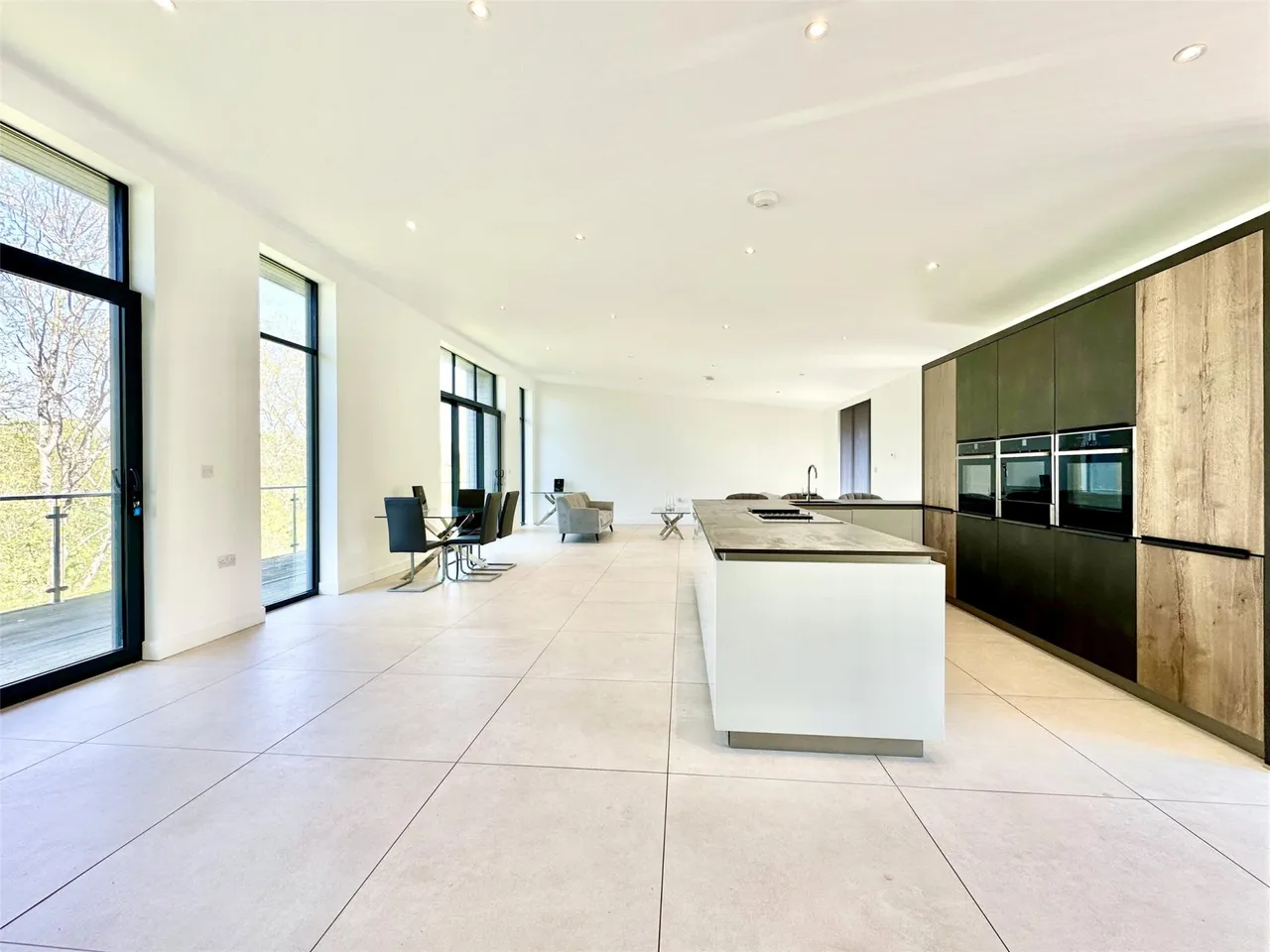 Langmead Drive, photo 11