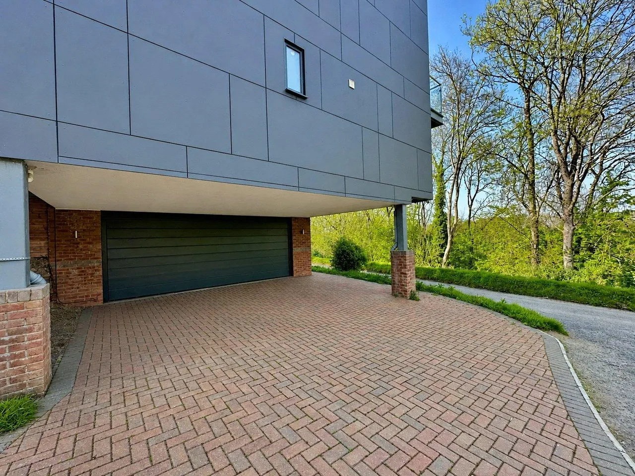 Langmead Drive, photo 32