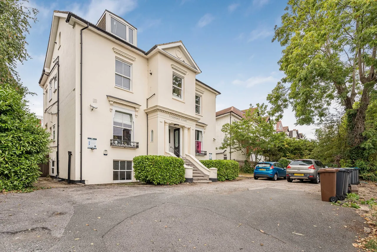 Whitehorse Lane, London, SE25, photo 21