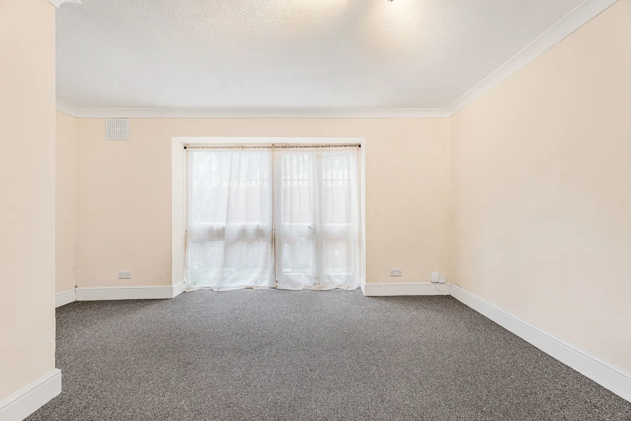 Whitehorse Lane, London, SE25, photo 9