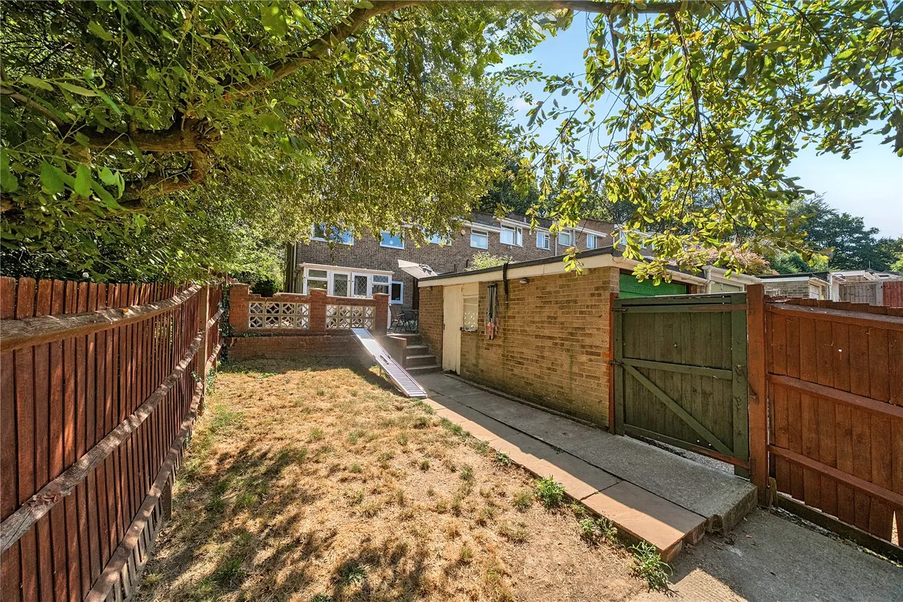 Oakwood Drive, Southampton, Hampshire, SO16 8EJ, photo 16