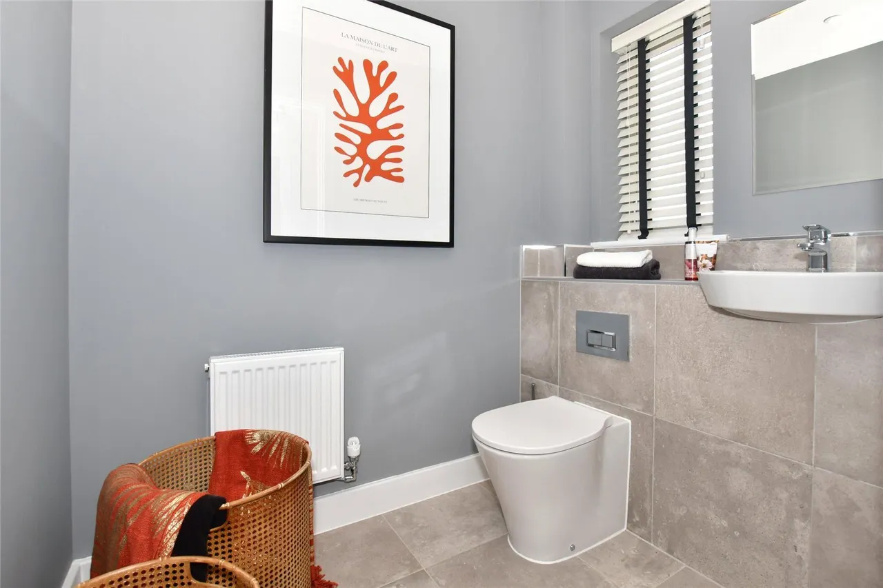 Barley Drive, Chestfield, Whitstable, Kent, CT5, photo 5