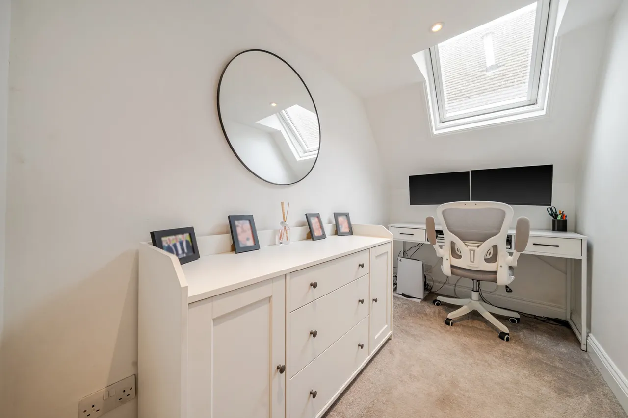 Starts Hill Road, Orpington, BR6, photo 6