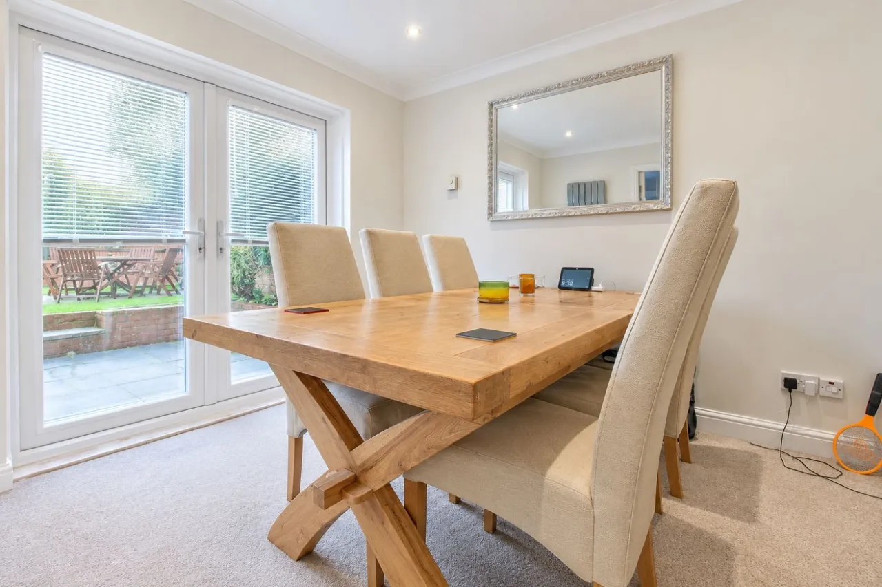 Dunnock Close, Uttoxeter, ST14, photo 5