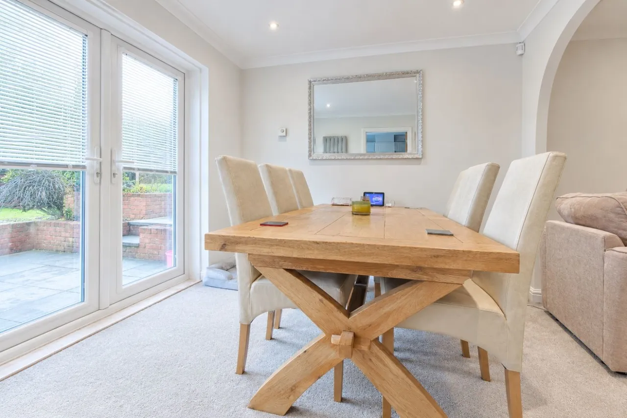 Dunnock Close, Uttoxeter, ST14, photo 7