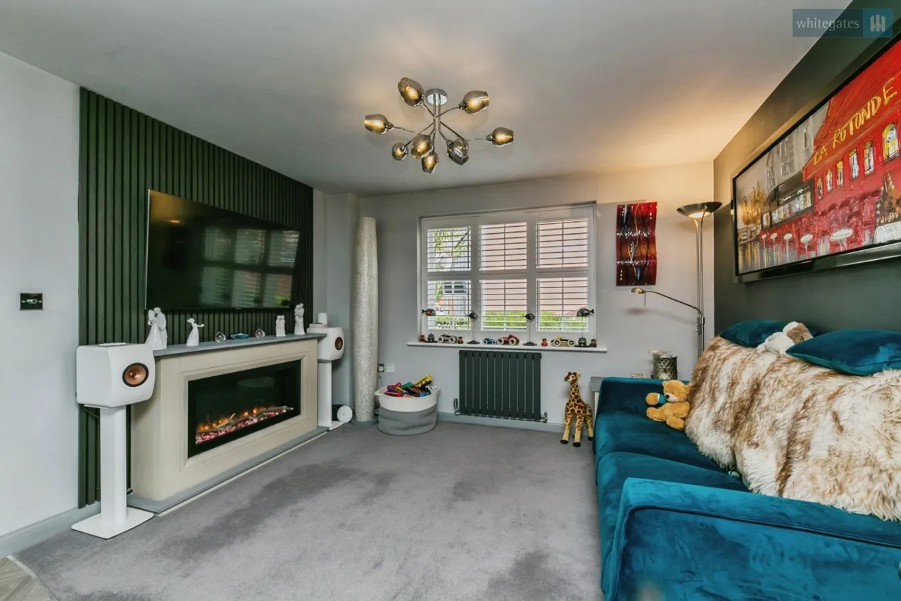 Hillside Close, Weston, CW2, photo 11