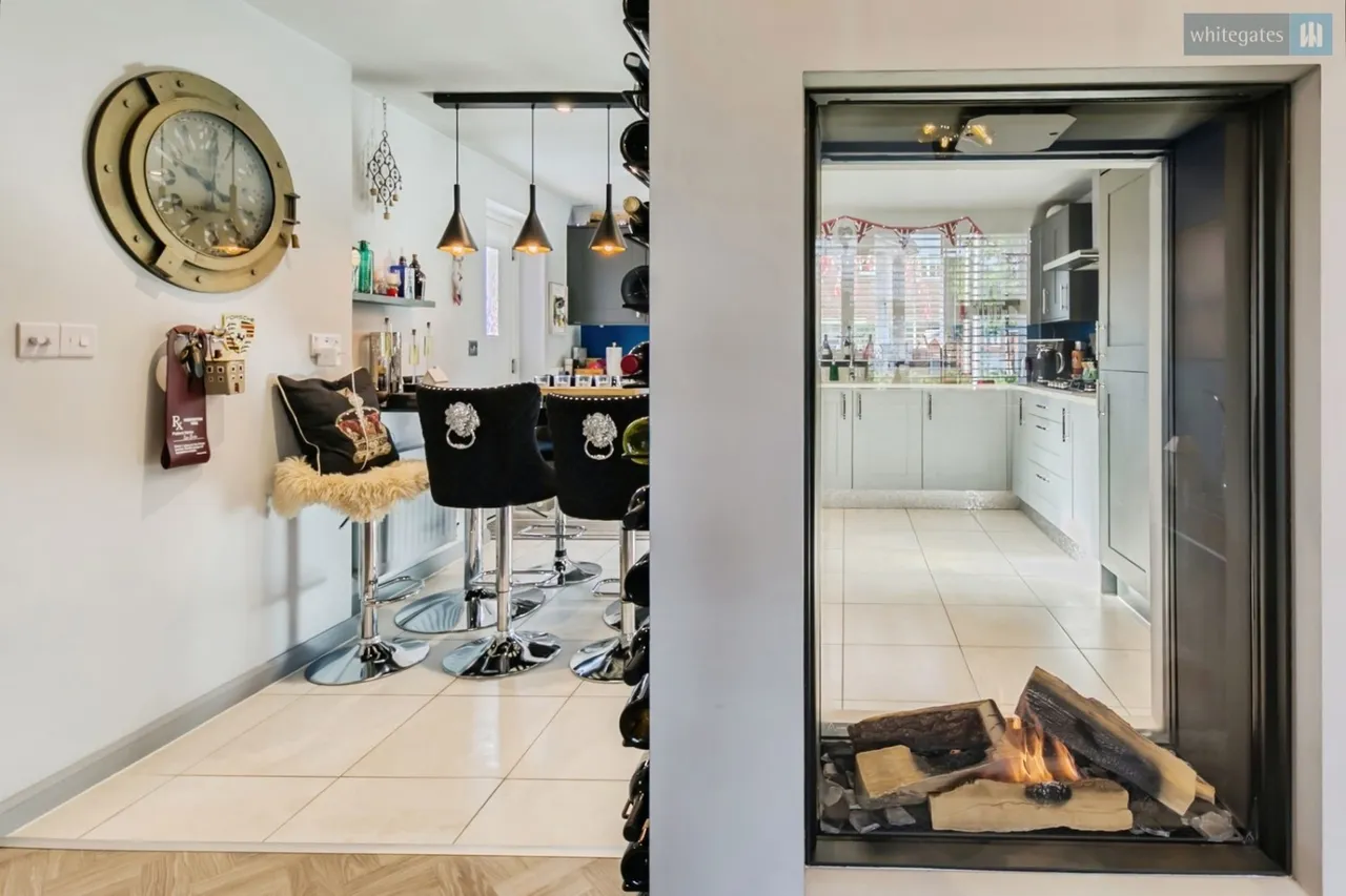 Hillside Close, Weston, CW2, photo 6