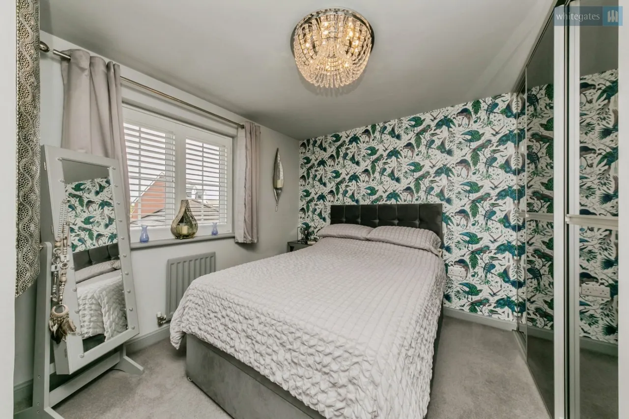Hillside Close, Weston, CW2, photo 19