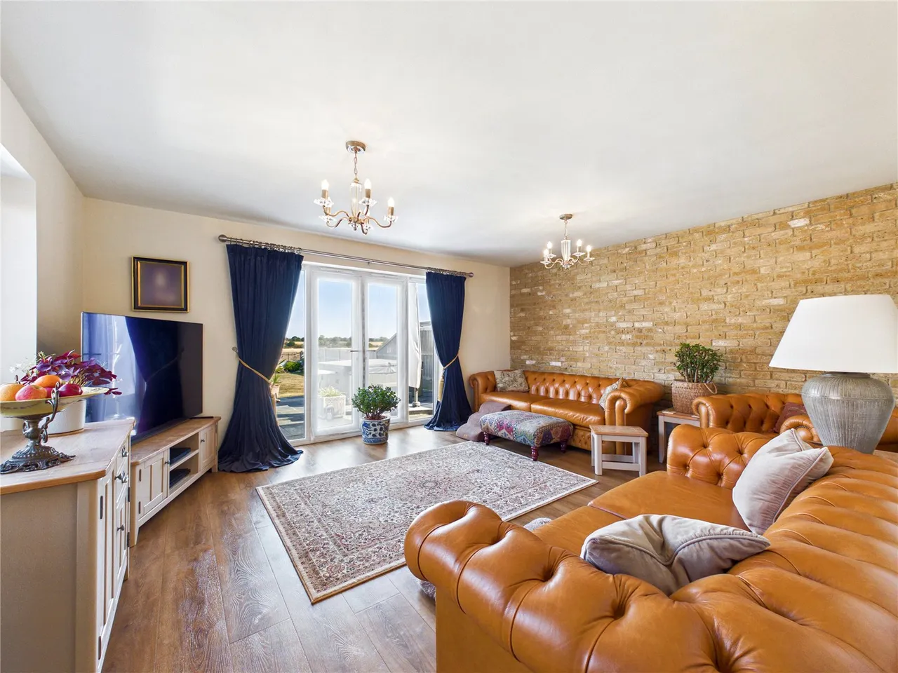 Holland Road, Little Clacton, CO16, photo 3