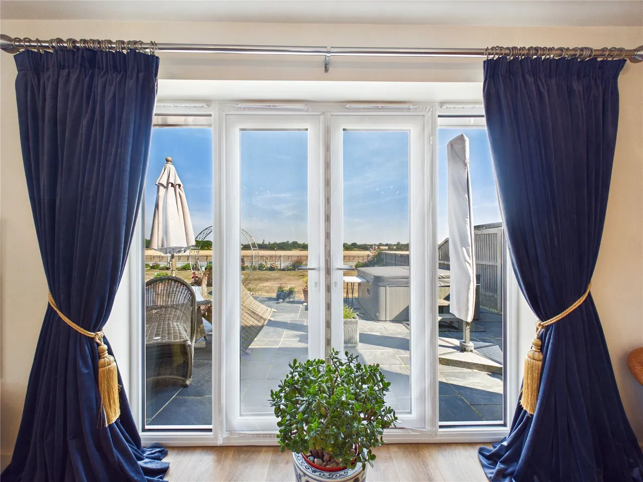 Holland Road, Little Clacton, CO16, photo 6